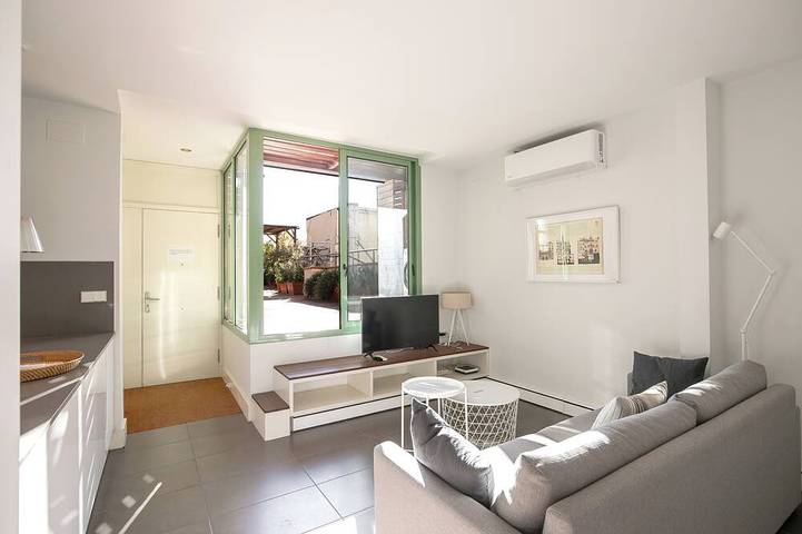 Gîte pour 4 personnes, avec terrasse dans El Trampoli