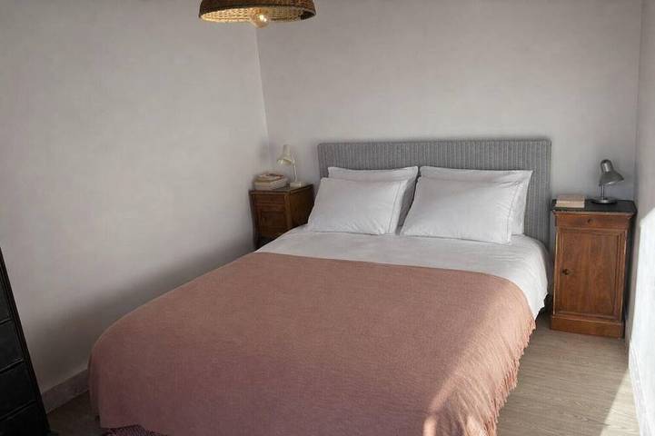 Location de vacances pour 9 personnes, avec jardin à Coulaures - 2