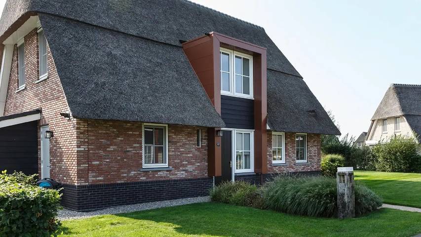 Ferienhaus für 9 Personen, mit Garten, mit Haustier in Friesland