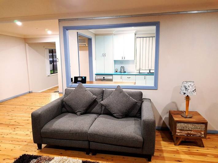 Holiday home for 12 people, with garden in Culburra Beach