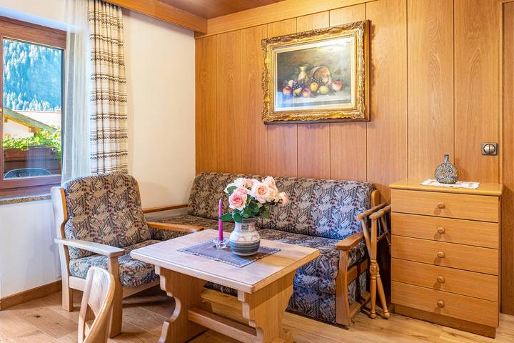 Gîte pour 6 personnes, avec jardin à Canazei - 4