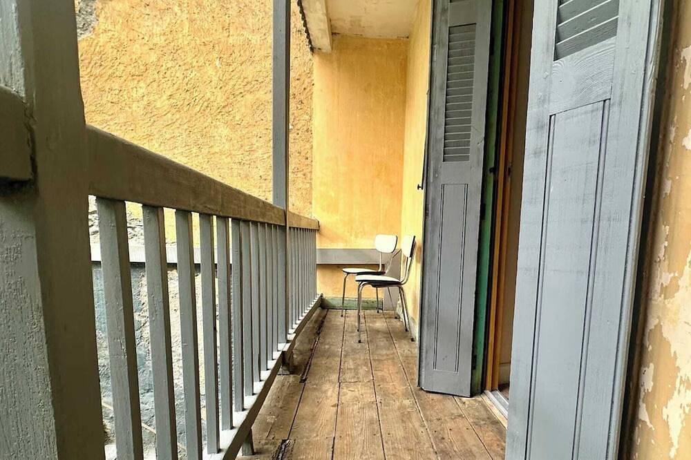 Ganze Wohnung, T2 50m² renovated, close to the sanctuary, cycling & hiking - Charming apartment to rent in Lourdes in Lourdes, Hautes-Pyrénées