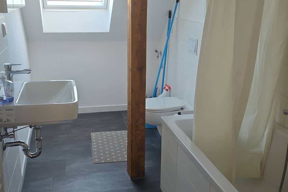 Ganze Wohnung, Ferienwohnung/App. für 2 Gäste mit 42m² in Braunsbedra in Braunsbedra, Saale-Unstrut
