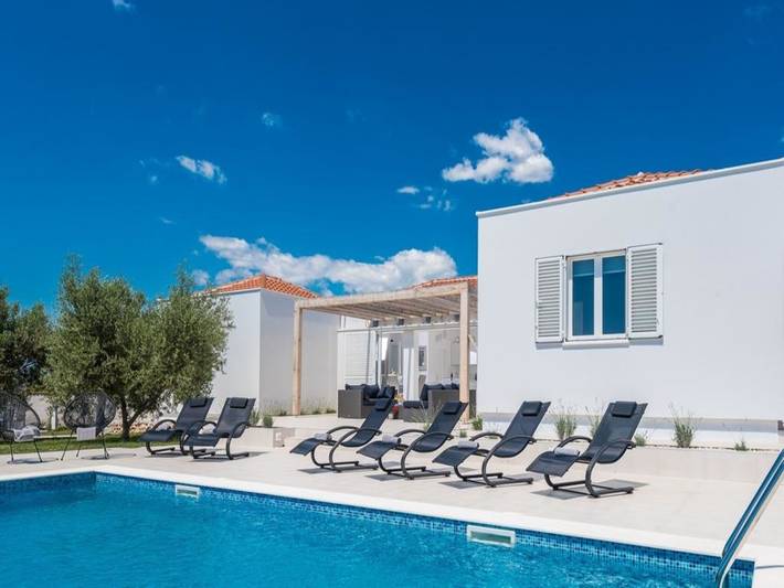 Villa för 8 Personer, med pool och terass i Kroatien