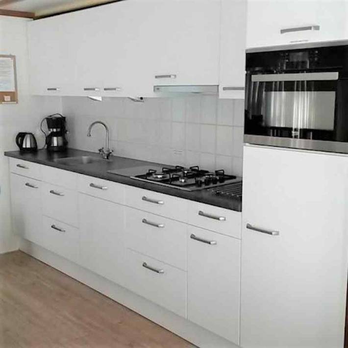 Geräumiges Ferienhaus für 6 Personen mit viel Privatsphäre in einem Ferienpark in Nationalpark Dwingelderveld