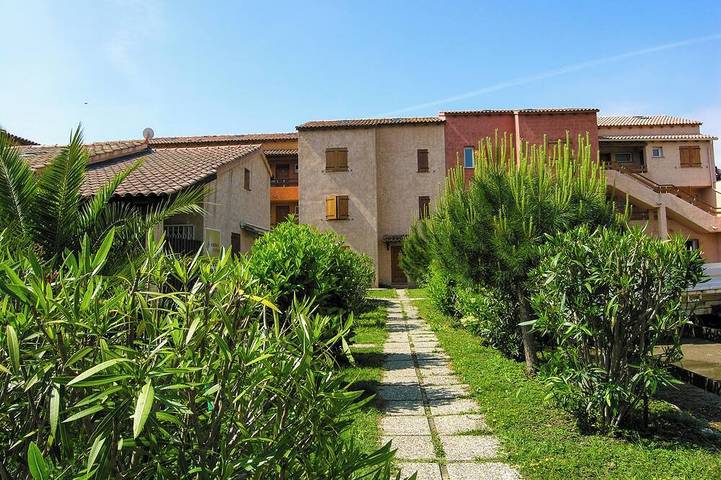 Appartement entier, Studio 2 ou 3 personnes 150 m plage - Ghisonaccia in Marina d'Oru, Ghisonaccia