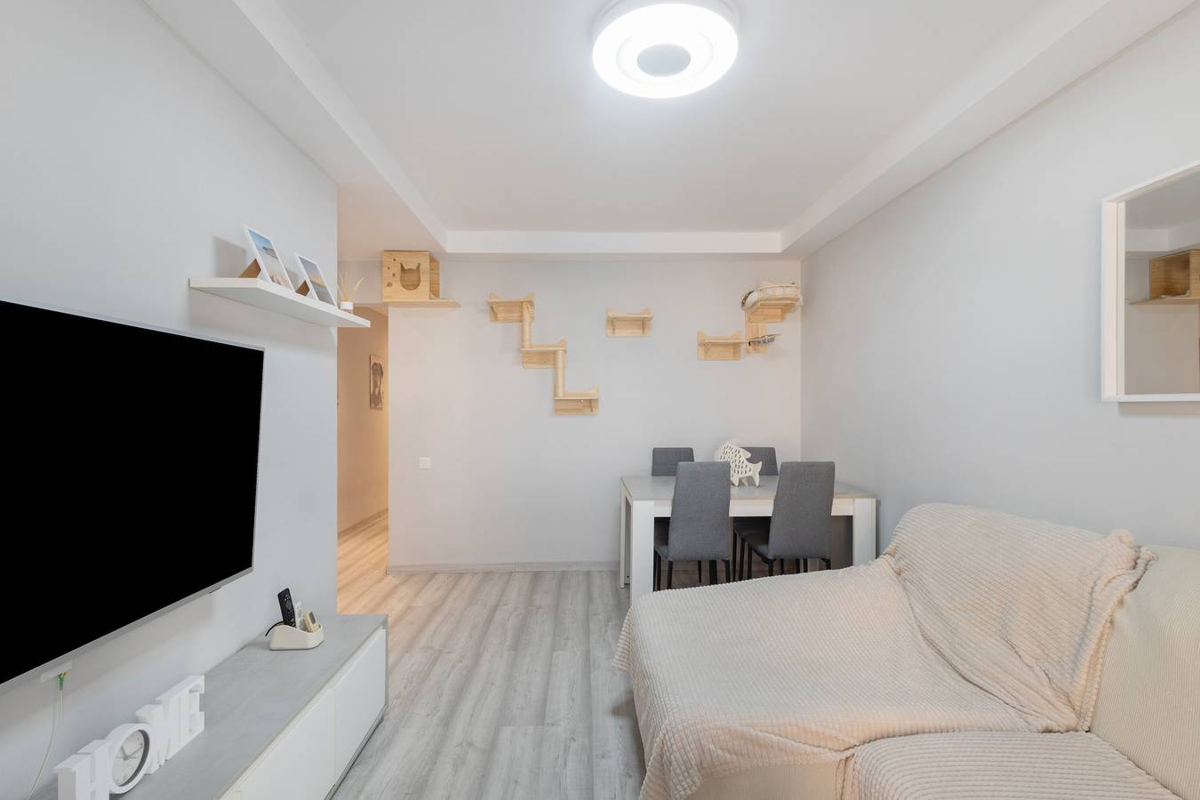 Apartamento entero, Apartamento 'Mar' con vistas al mar, Wi-Fi y aire acondicionado in Malgrat de Mar, Costa del Maresme