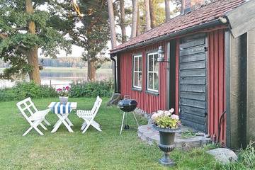 Ferienhaus für 4 Personen, mit Garten und Terrasse, mit Haustier in Gullspang