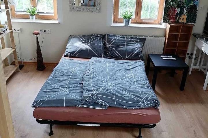 Ganze Wohnung, Atelier/Studio # mitten drin Wiener Alpen # Sommerfrische # gut erreichbar # neu in Ternitz, Wiener Alpen in Niederösterreich