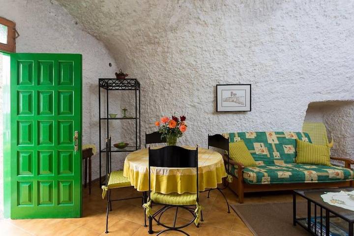 Casa rural para 5 personas, con piscina además de vistas y jardín en Arico