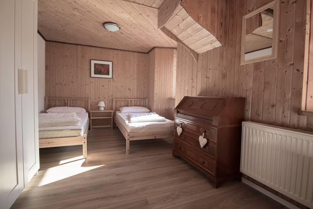 Ganze Wohnung, Urlaub auf dem \"Hof Kiebitz\" in Jahnatal, Chemnitz und Umgebung