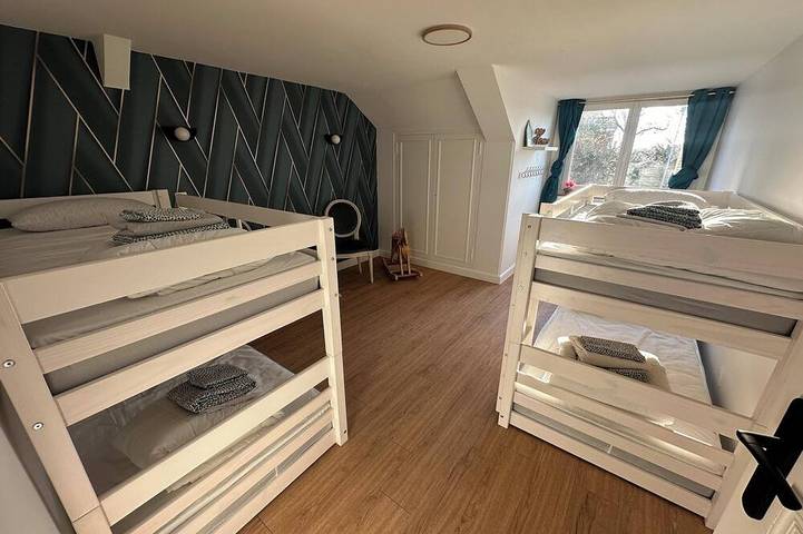 Location de vacances pour 11 personnes, avec terrasse et jardin à Saint-Florentin - 2