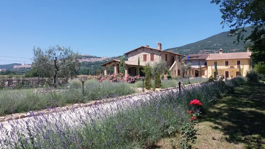 Rustico per 4 persone, con panorama e piscina nonché giardino - 1