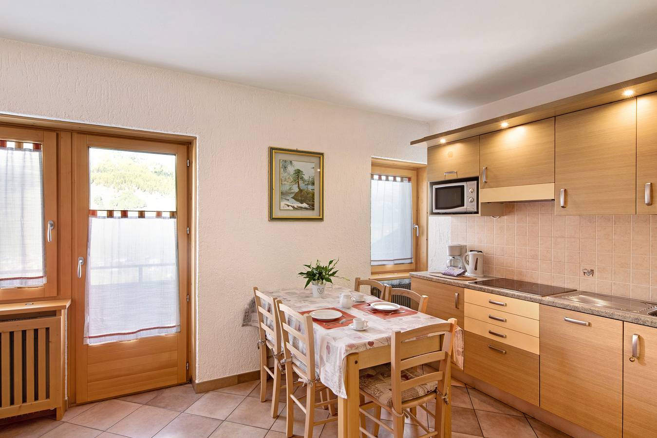 Ganze Wohnung, Ferienwohnung Residenz Attila Panorama mit Bergblick, Balkon und Wlan in Teola, Livigno