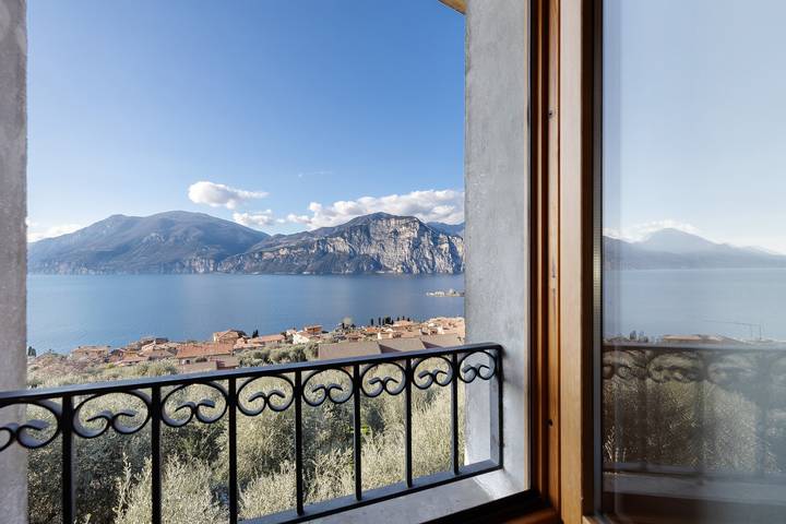 Ferienhaus für 6 Personen, mit Seeblick in Brenzone