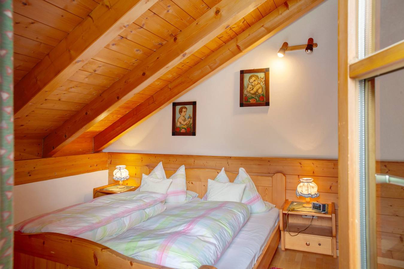 Ganze Wohnung, Ferienwohnung 'Waxenstein' mit Bergblick, Balkon und Wlan in Grainau, Eibsee