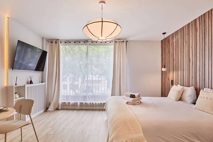 Apartamento vacacional entero, The Parisian Suite / Center of Paris in París, Isla de Francia