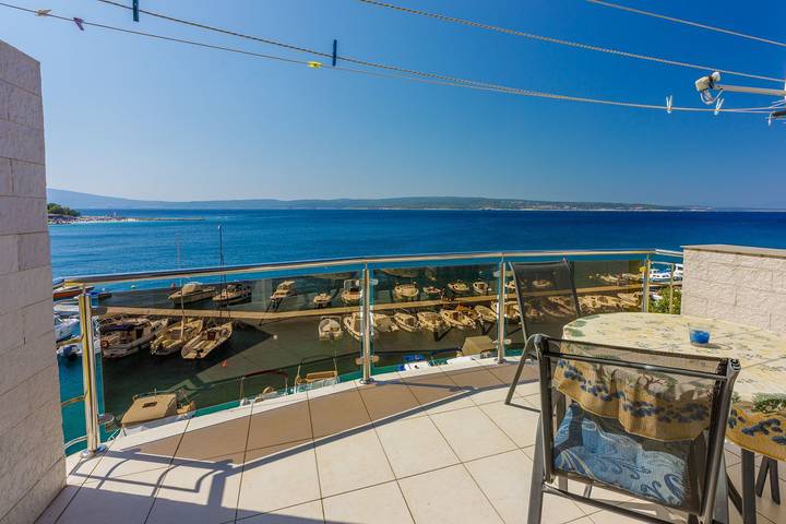 Ferienwohnung für 3 Personen, mit Balkon in Selce