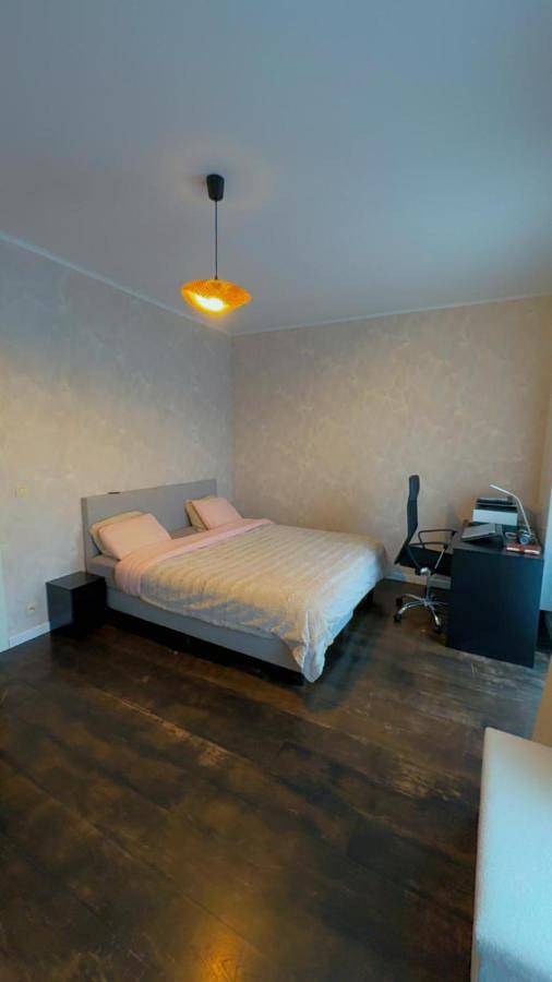 Maison d’hôte pour 2 personnes, avec Terrasse et Jardin à Boom