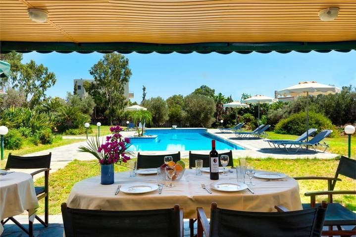 Ferienhaus für 13 Personen, mit Balkon und Terrasse sowie Garten und Pool in Koskinou - 4