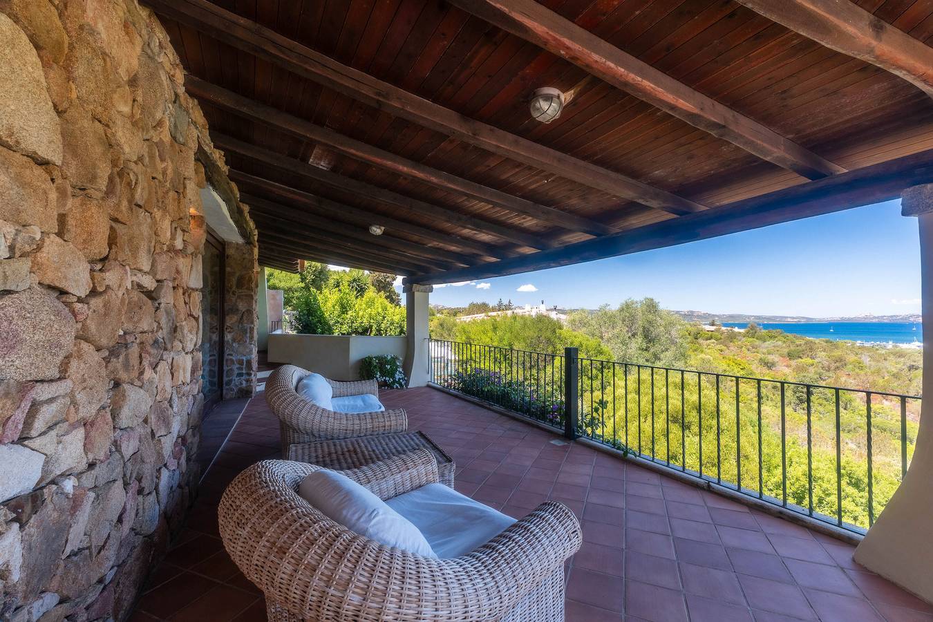 Villa 'Cala Bitta' with Sea View, Wi-Fi and Air Conditioning in Arzachena, Costa Smeralda