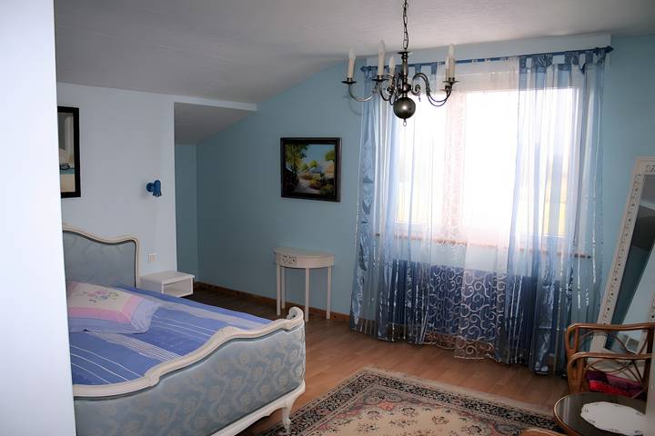 Bed and Breakfast 'Aux Quatre Vents – Chambre Bleuet' mit Bergblick, Pool und Wlan in Houssen, Colmar und Umgebung