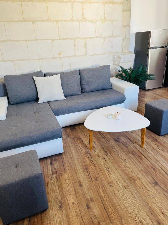 Appartement entier, Logements 6 pers à 15 minutes d Angers in Loire-Authion, Région d'Angers