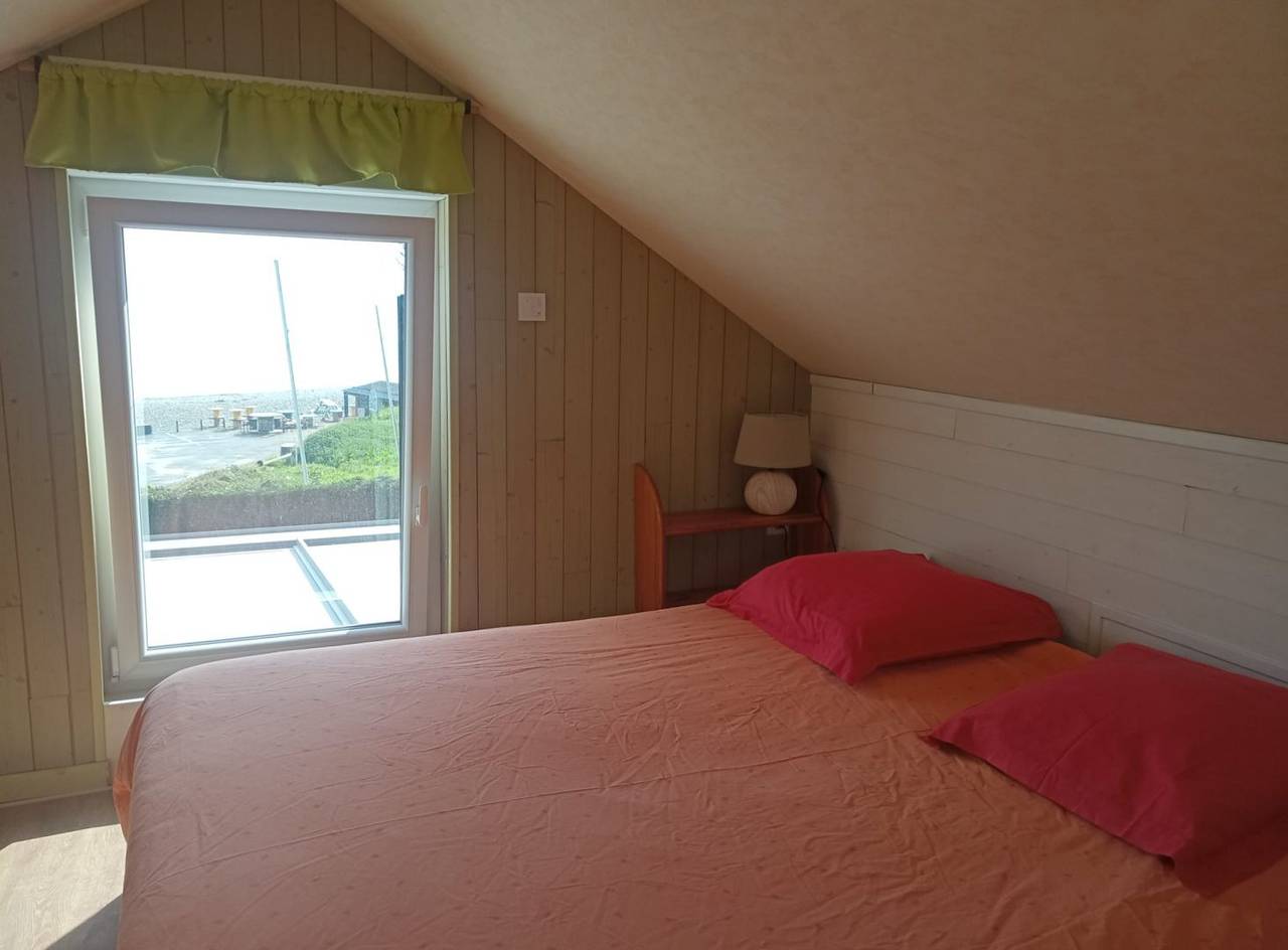 Maison située à 30 mètres de la mer in Plouha, Côte de Goëlo