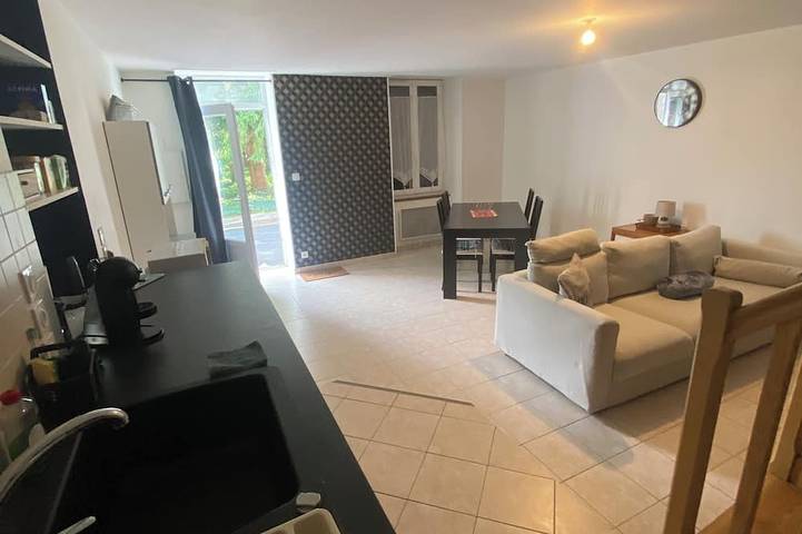 Gîte pour 3 personnes à Tillou
