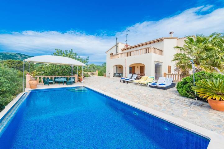 Villa für 10 Personen, mit Garten in Artà
