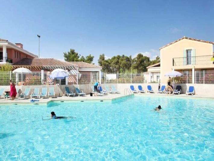 Gîte pour 4 personnes, avec piscine et balcon, adapté aux familles à Cabriès - 2