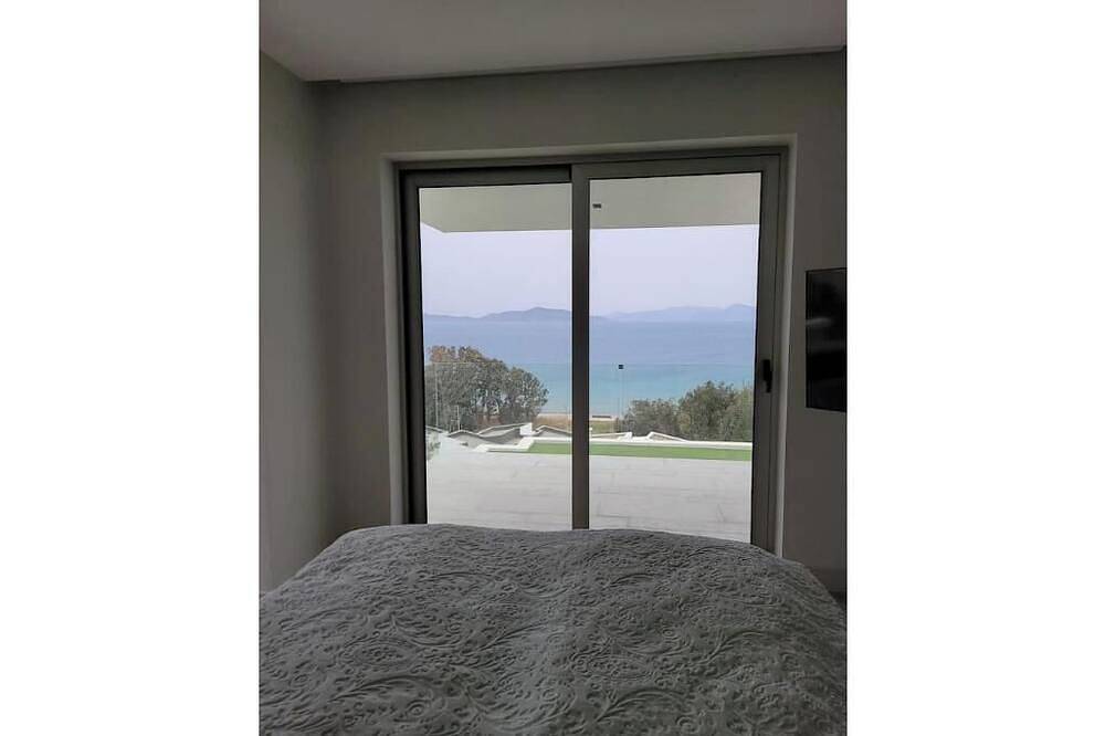 Sea View Villa in Akyarlar w/ Infinity Pool in Bodrum, Provinz Muğla