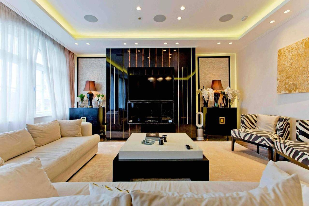 Three-Bedroom Villa in Barcelona Zentrum, Barcelona