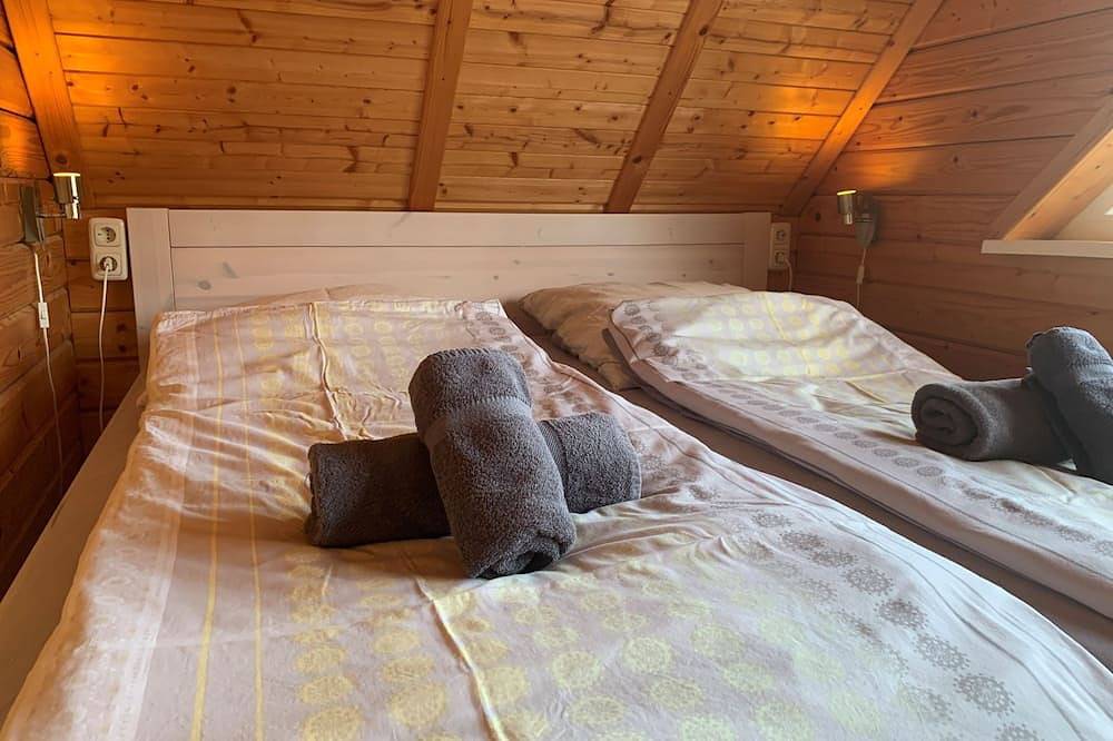 Freistehendes Ferienhaus zwischen Achterwasser und Stettiner Haff in Mellenthin, Usedom