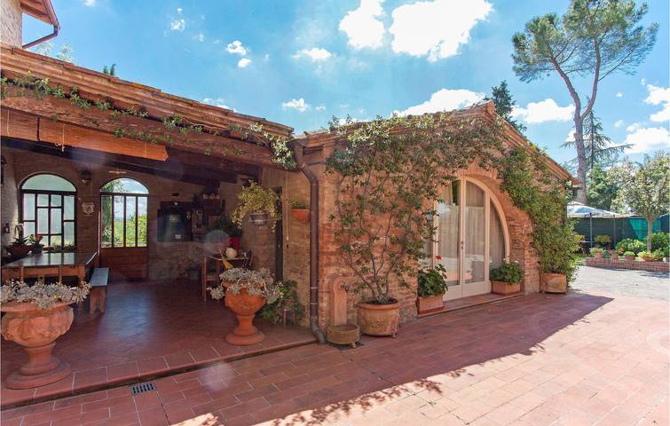 Ferienhaus für 2 Personen, mit Terrasse und Garten in Siena - 2