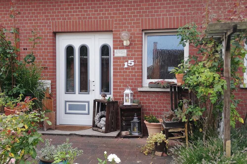 Ganze Wohnung, Apartment „Wintergarten Am Thingplatz“ mit Gemeinschaftsterrasse, Garten & Wlan in Rinteln, Landkreis Schaumburg