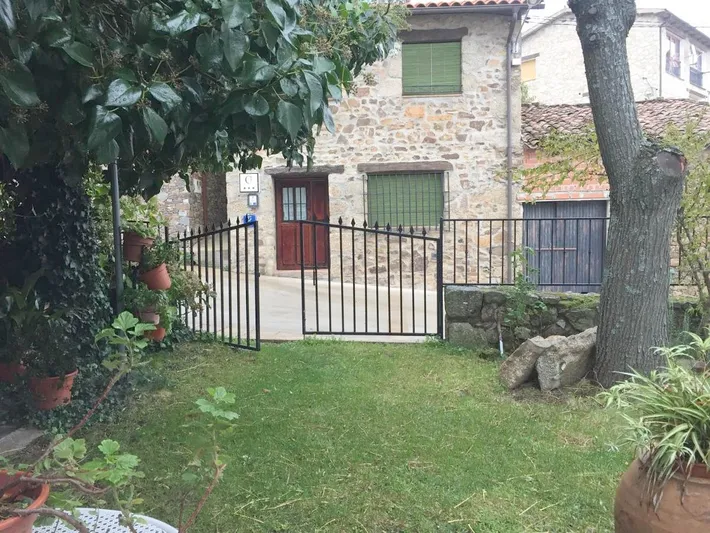 Maison de campagne pour 7 personnes, avec vue et jardin, animaux acceptés - 1