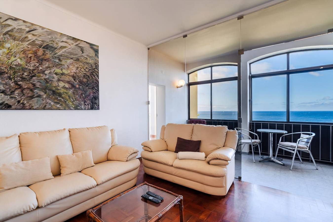 Apartamento inteiro, Guestready - Serene stay with sea views in Caniço de Baixo, Caniço (Santa Cruz)