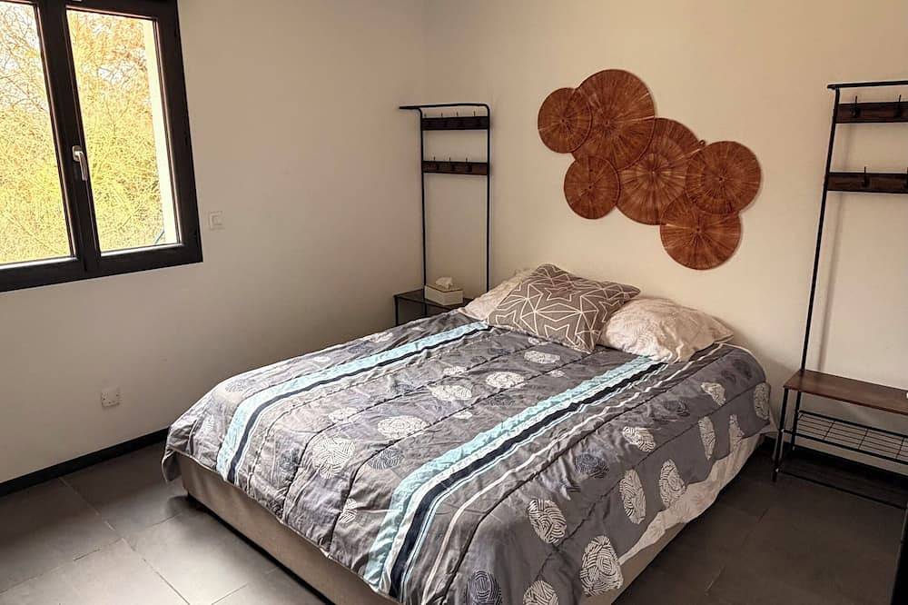 Casa Serena: the perfect Carrefour for the Provence and Cote d'Azur region in Saint-Maximin-la-Sainte-Baume, Brignoles region