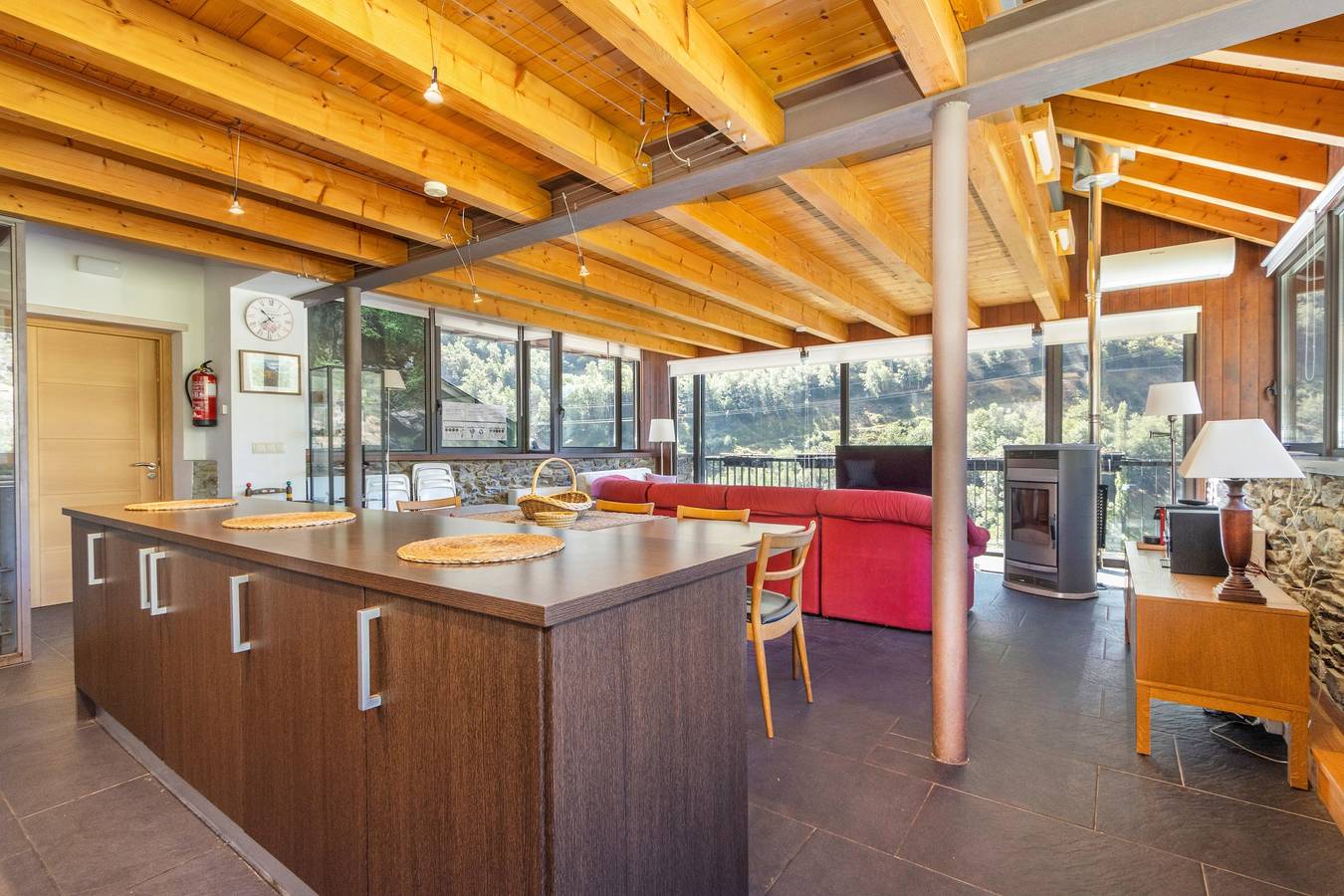 Casa rural 'Casa Guillem 2' con vistas al lago, Wi-Fi y aire acondicionado in Tavascan, Lladorre