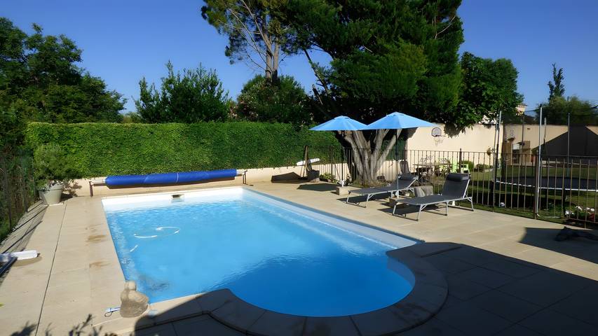 Chambre d’hôte pour 2 personnes, avec jardin en Provence