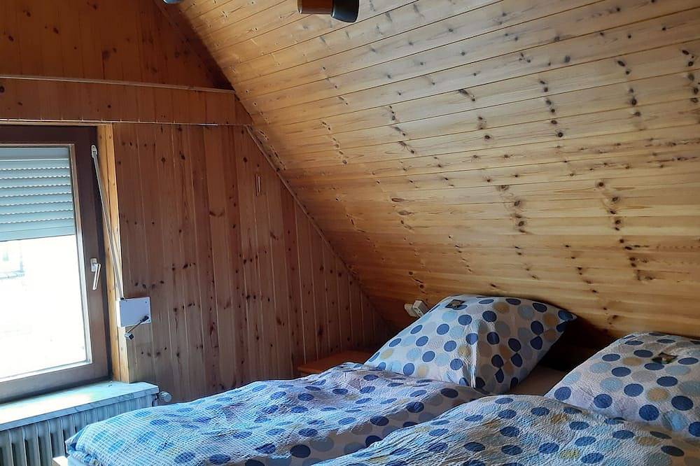 Ferienhaus Heide Zentrum -80m vom Marktplatz  und in nur 15 Minuten in Büsum in Heide, Heide und Umgebung