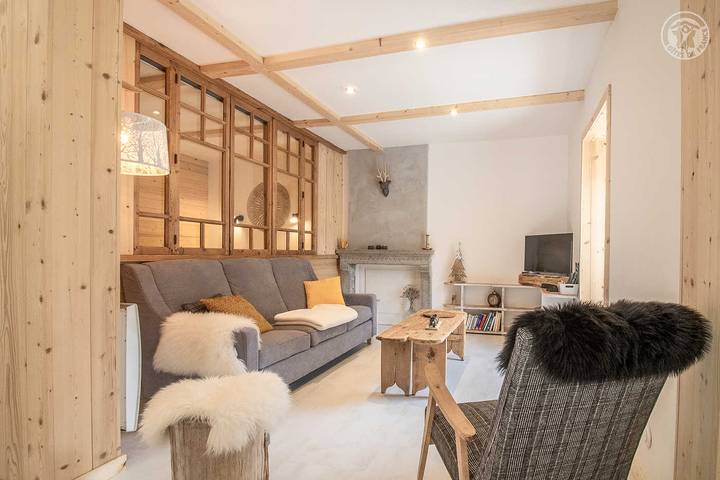 Gîte pour 6 personnes, avec terrasse à Aillon-le-Jeune - 2