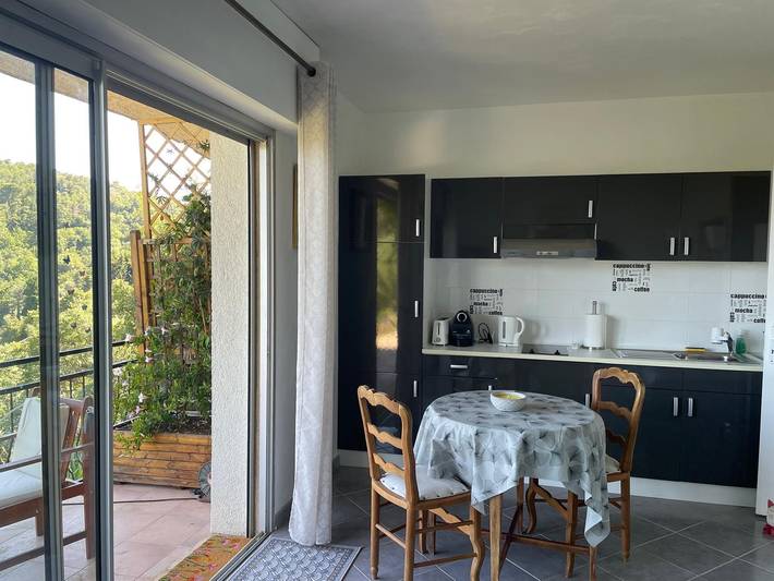 Gîte pour 4 personnes, avec piscine à Cabris - 3