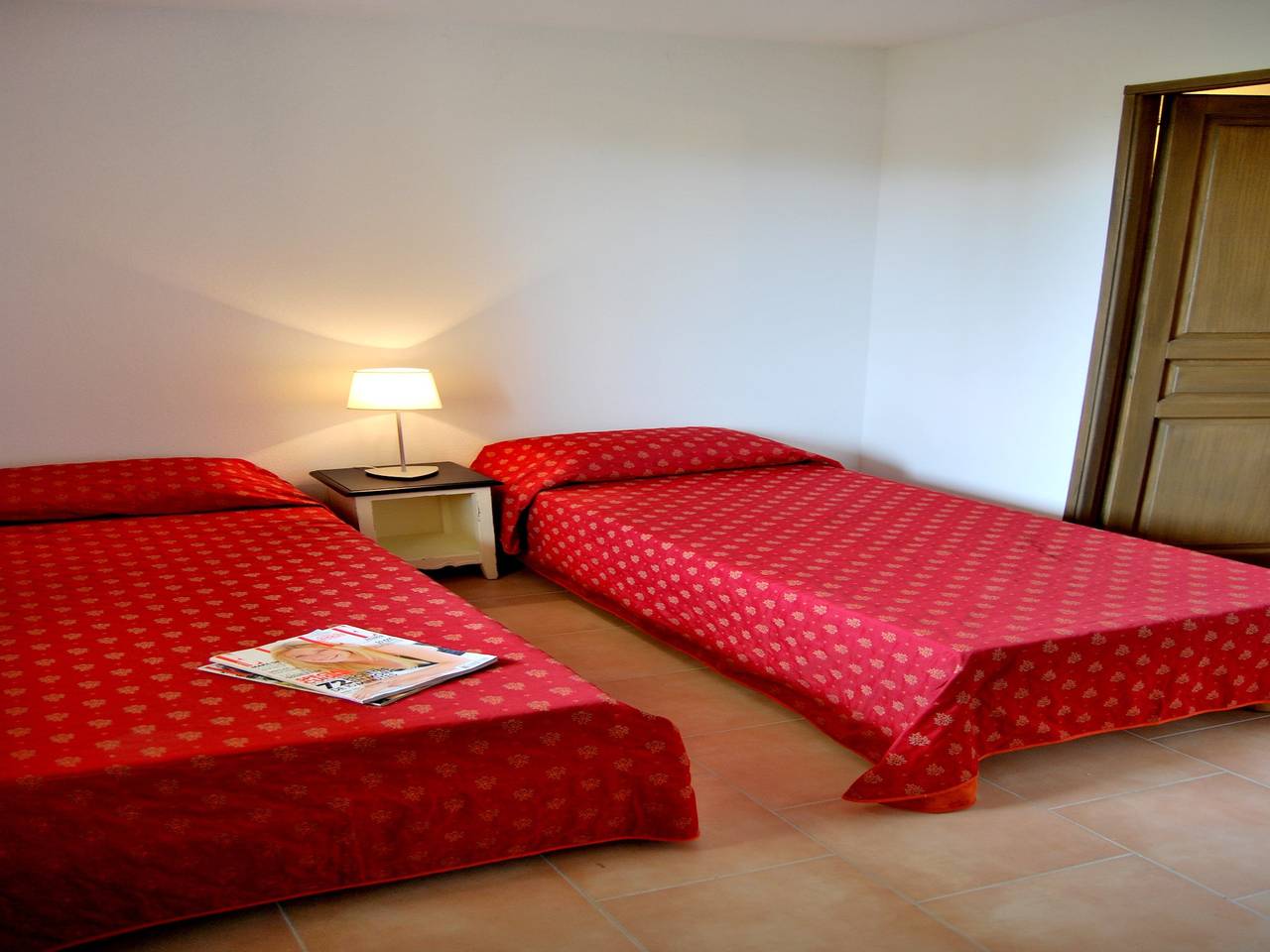 Apartamento entero, Estancia con encanto en Barjac in Barjac, Región de Alès