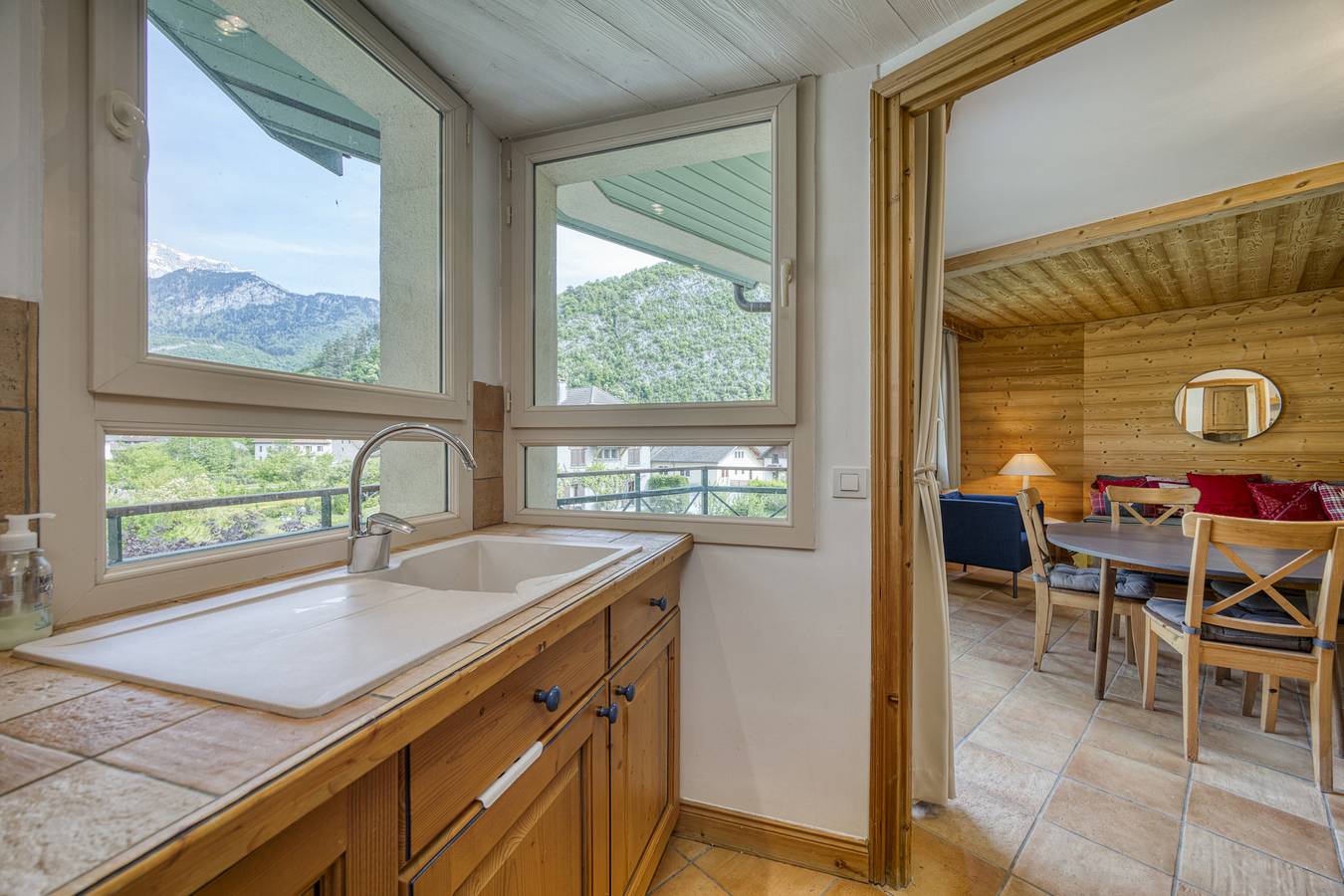 Appartement entier, Roseaux du château 3*-Og Immo in Duingt, Bauges