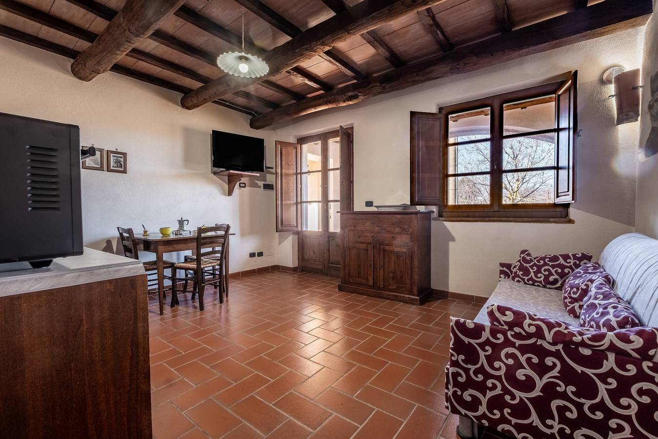 Farmhouse 'Edera' with Shared Pool, Shared Garden and Wi-Fi in Arcidosso, Grosseto provins