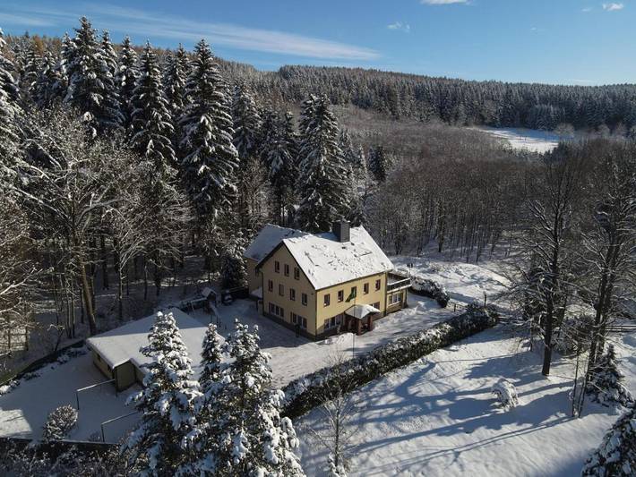 Ferienwohnung für 4 Personen, mit Garten und Sauna sowie Ausblick in Bärenstein - 3