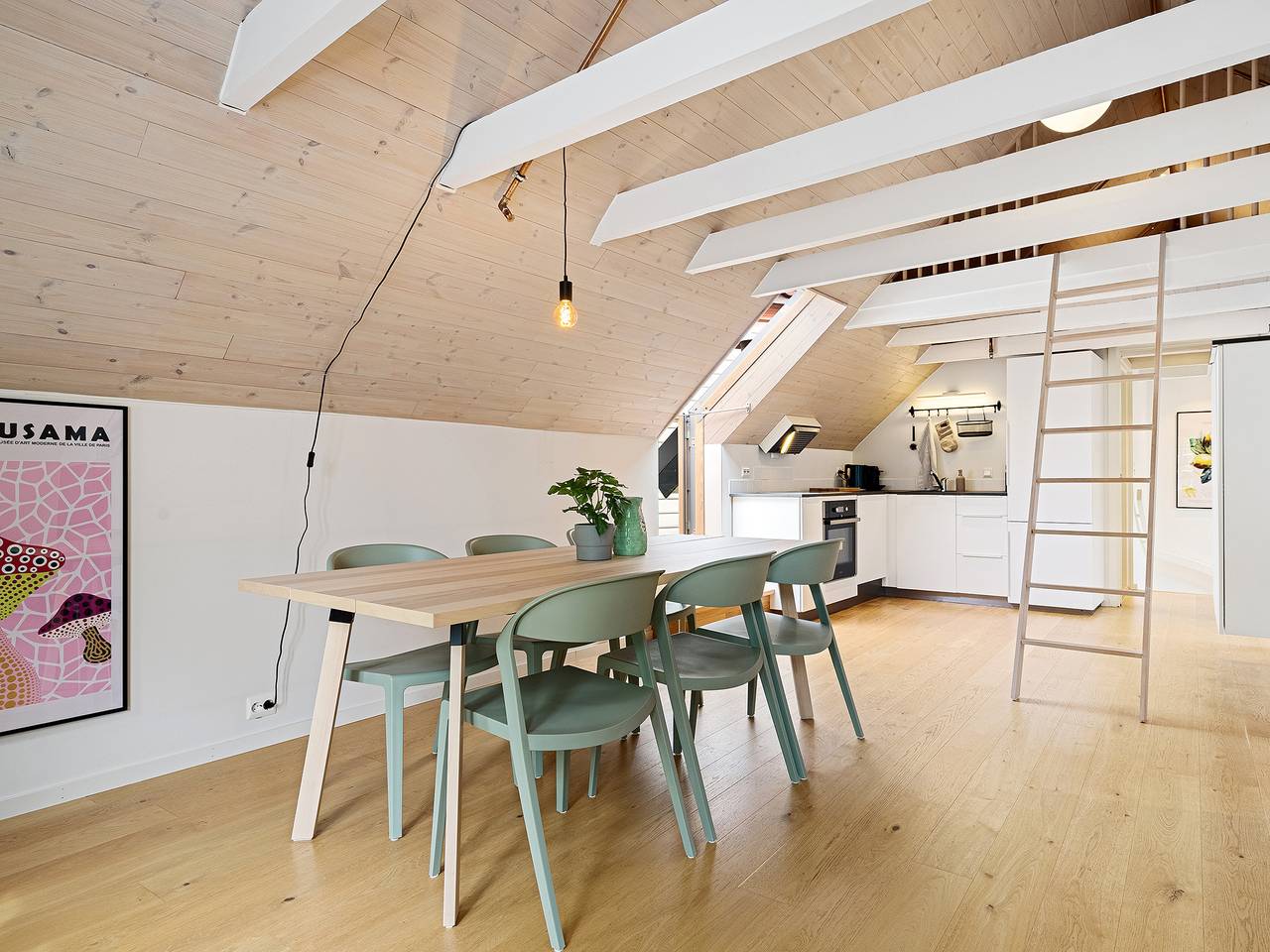 Appartement entier, Charmant appartement sur le toit dans le cœur de Stavanger in Storhaug, Stavanger