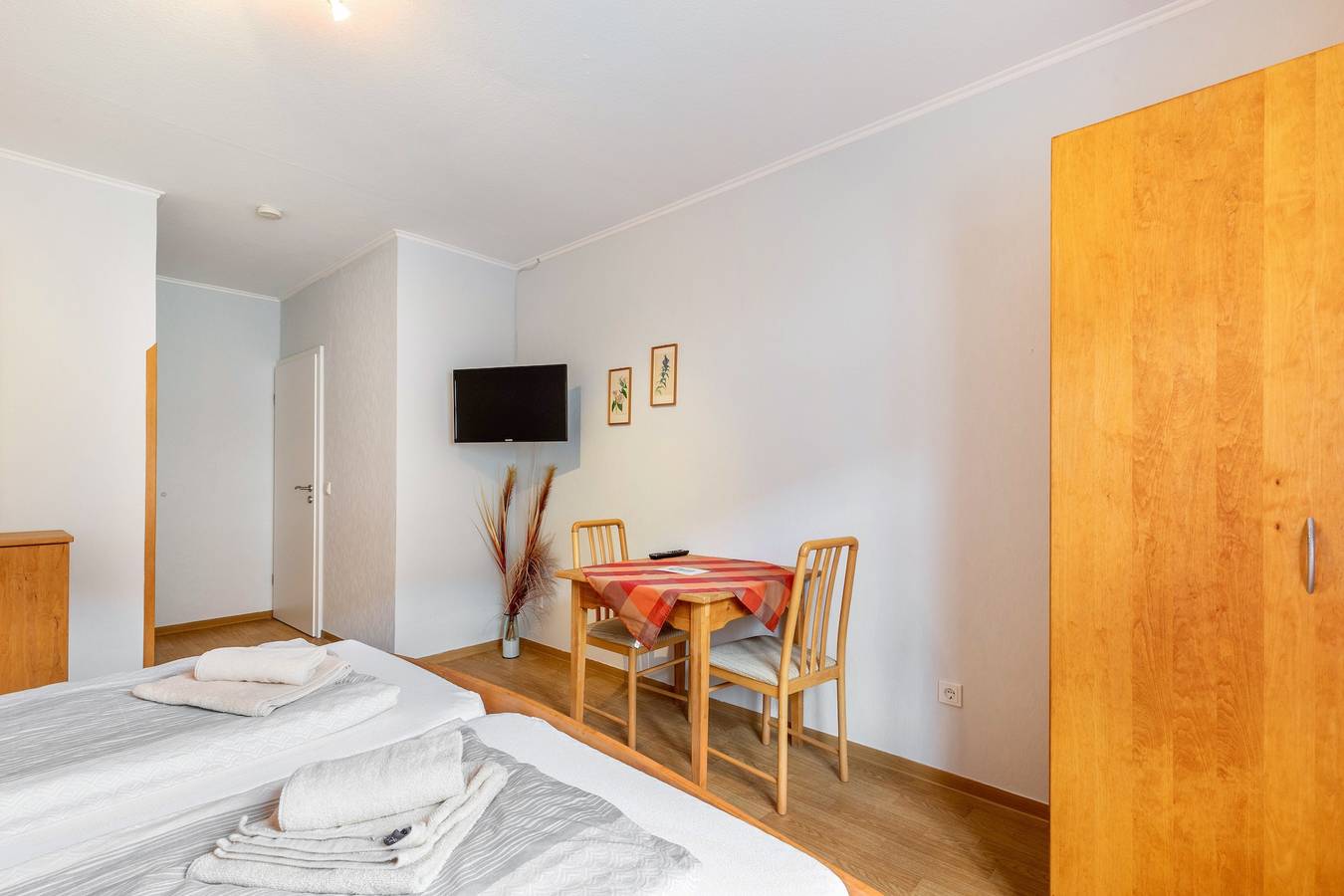 Gästezimmer Bruno Zimmer 2 mit Wlan in Bremm, Cochem-Zell